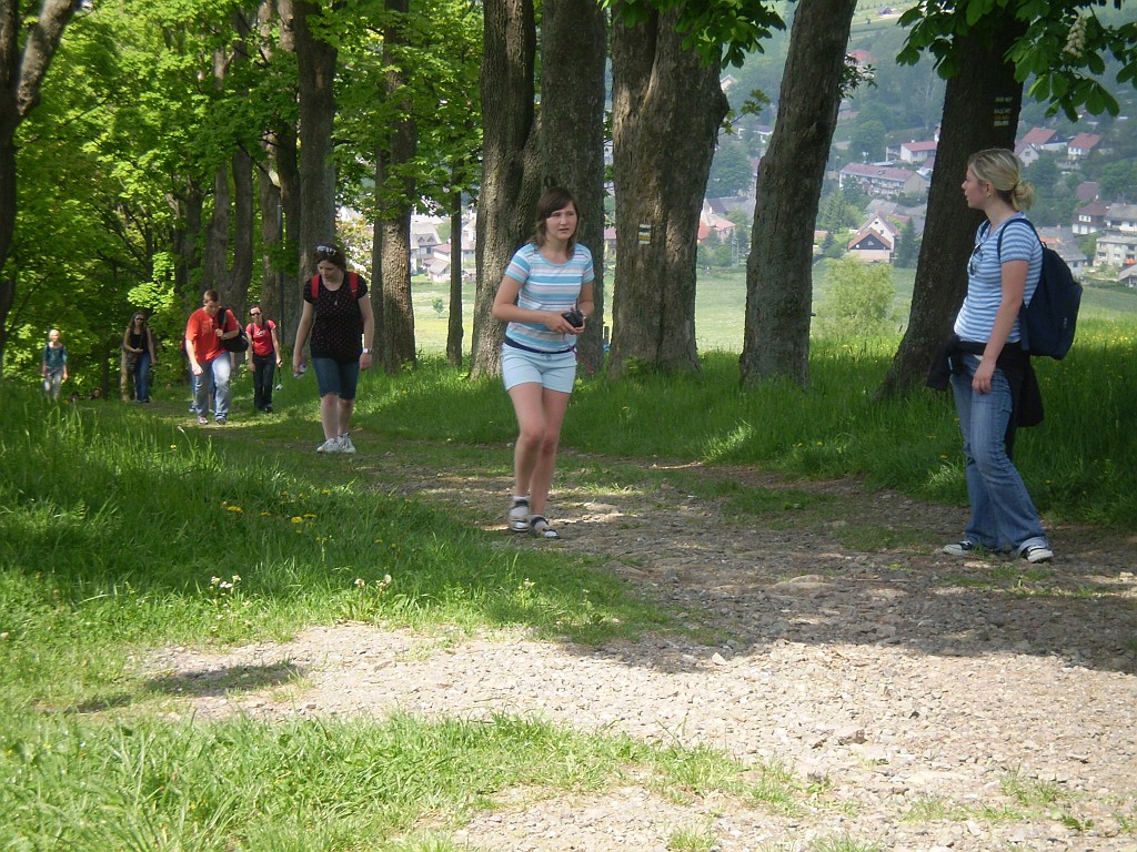 003-cestou na hedec.jpg
